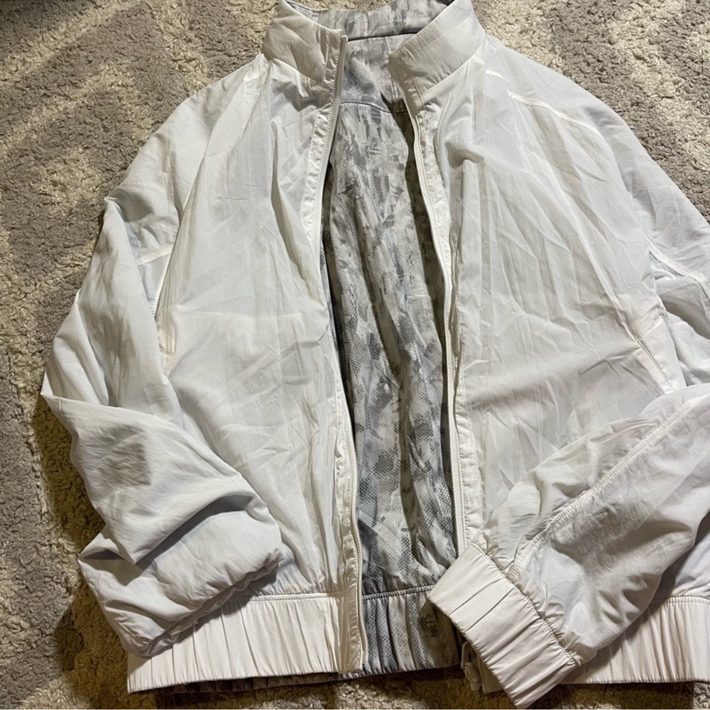Lululemon reversible bomber jacket wind breaker